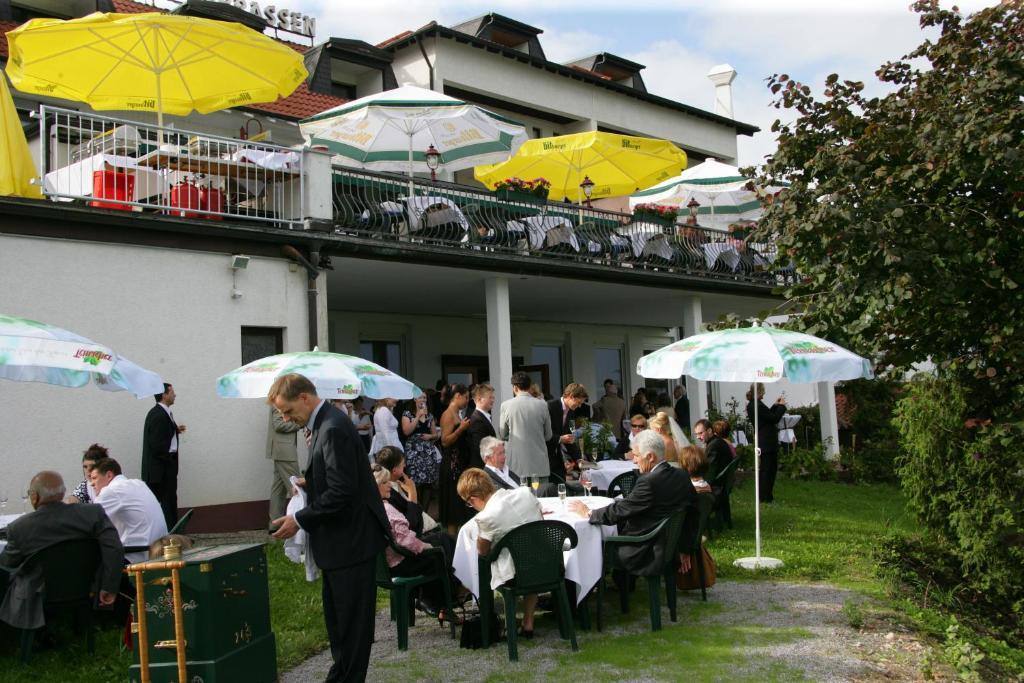 Hotel Sudpfalz-Terrassen Gleiszellen-Gleishorbach Exterior photo